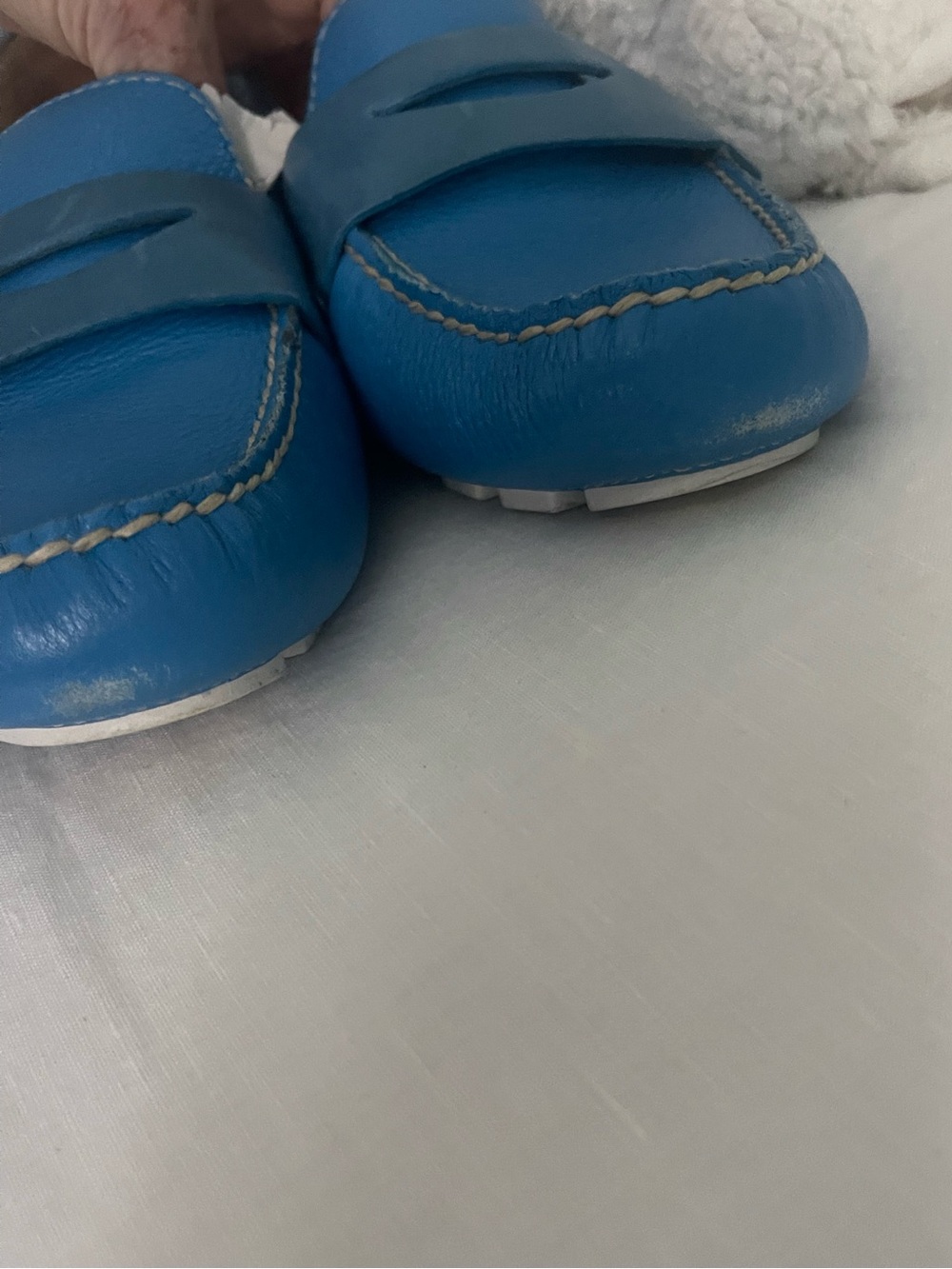 Cole Hahn leather loafers . EUC size 8 - Picture 6 of 6